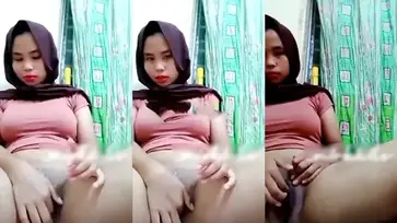 Aksi Gadis Bertopeng Colmek Asyik Sendirian